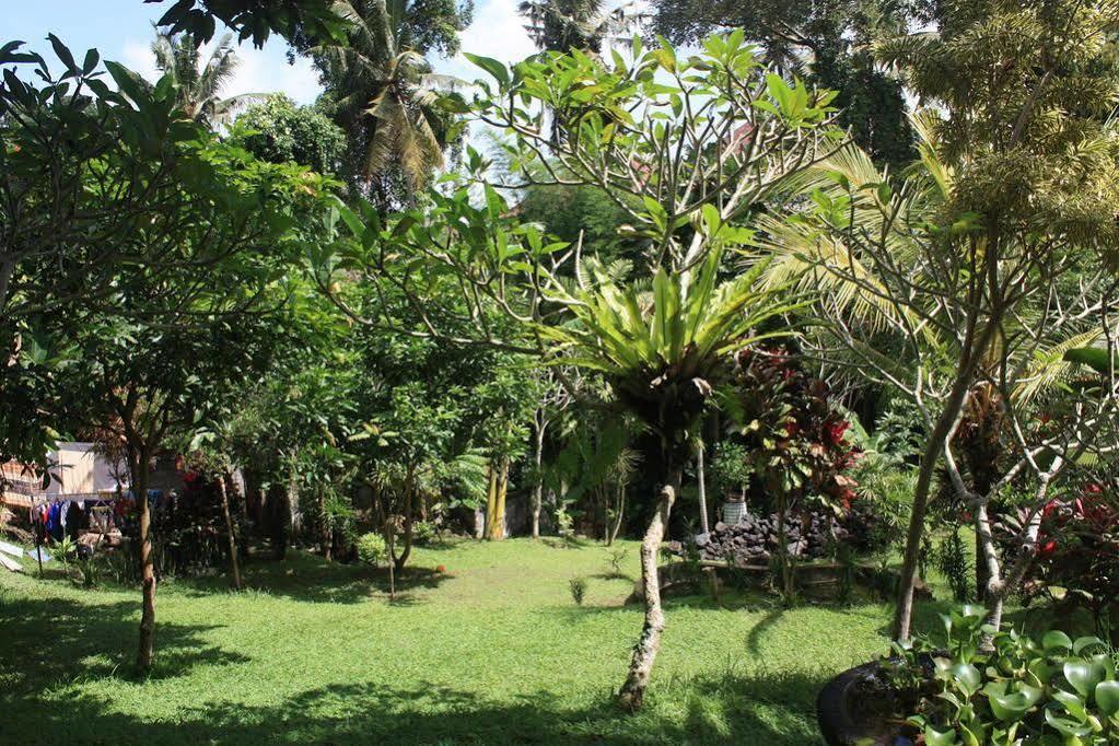 Raka Rai Bungalows Ubud Exterior foto
