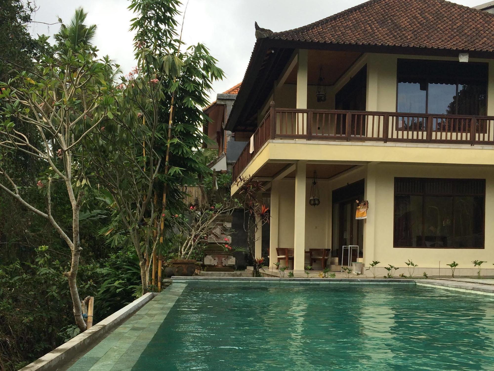 Raka Rai Bungalows Ubud Exterior foto
